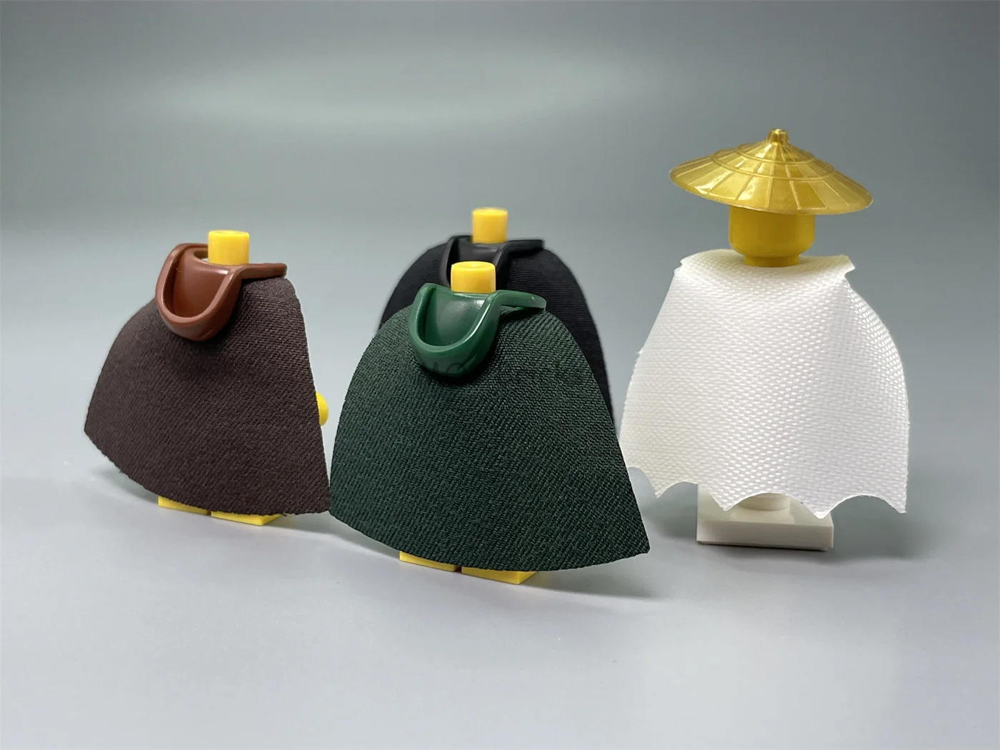 5sets MOC Bricks Cape Hood Headgear Folded Down Helmet 15428 30381 For 4cm Figures Educational Building Blocks Kids Toys - купить по