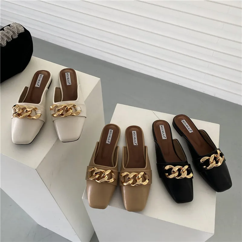 

Шлепанцы женские с закрытым носком, мягкие низкие тапочки, квадратная удобная обувь с заклепками, из искусственной кожи, на толстом каблуке,...