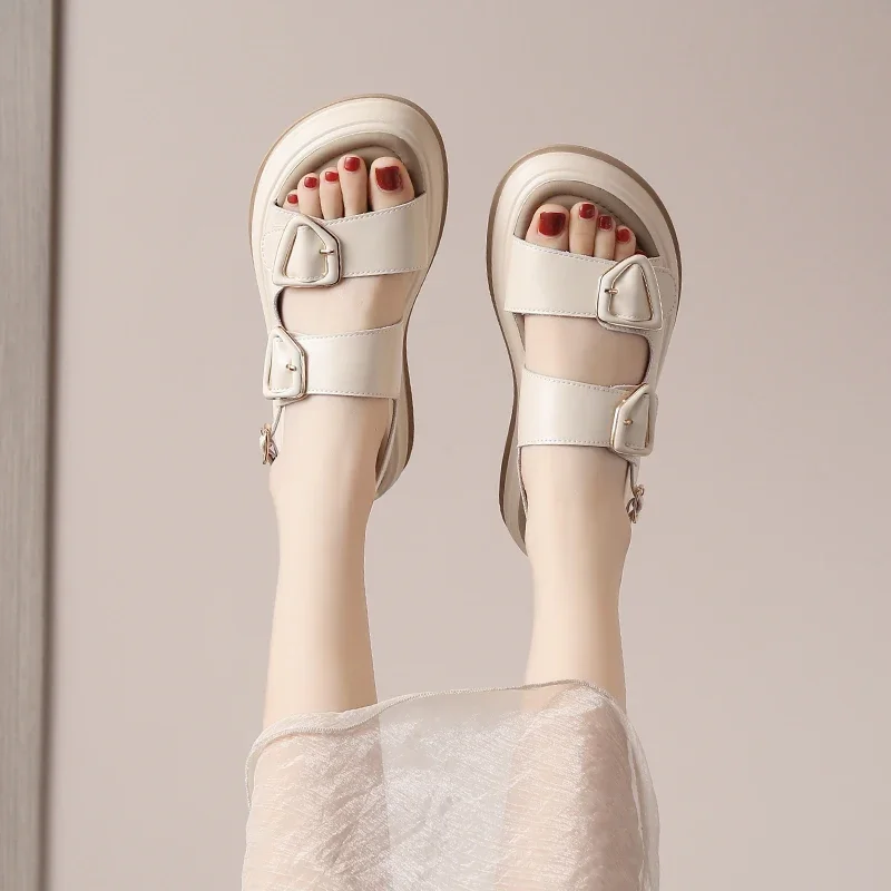 Шлепанцы женские на платформе сланцы открытый носок Спортивная дизайнерская