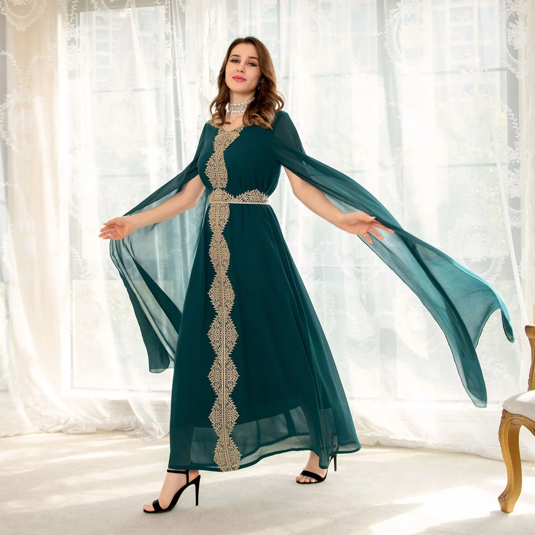 Women Djellaba Arab Muslim Long Dress Chiffon Dubai Abaya Women Braid Batwing Moroccan Kaftan Saudi Jalabiya Ramadan Robe Cape