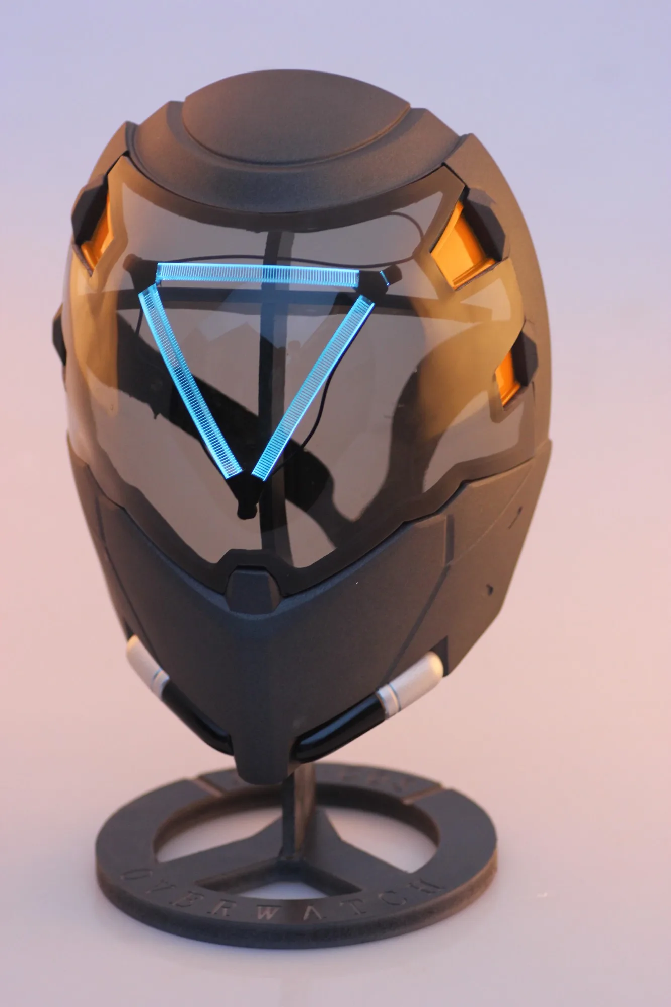 Фото Маска для косплея Ана Шрик из Overwatch, реквизит из FRP для видео-трансформации костюма №1