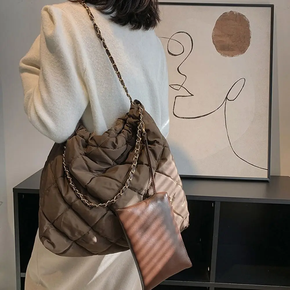 

Large Capacity Space Cotton Underarm Bag Plaid Solid Color Rhombic Lattice Handbag Shoulder Bag Korean Style Bubble Cloud Bag