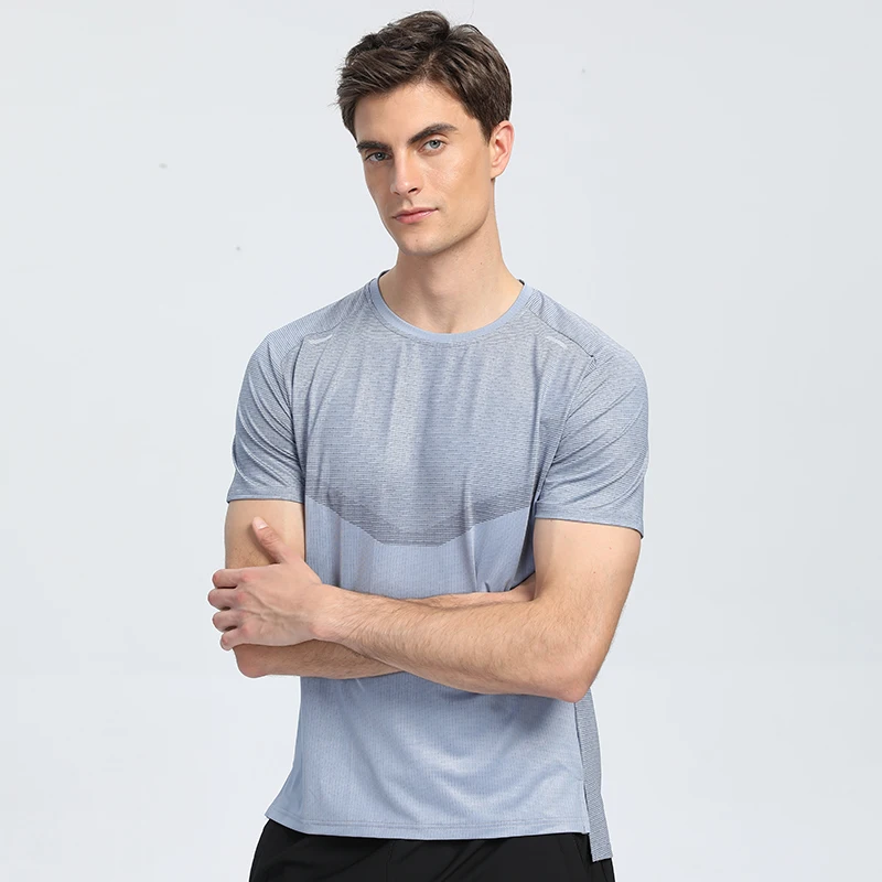 Men‘s Sports Shirt For Running Gym Clothes Quick Dry Breathable T-shirt Training Joggers Bodysbuilding Sportswear Fitness Shirt