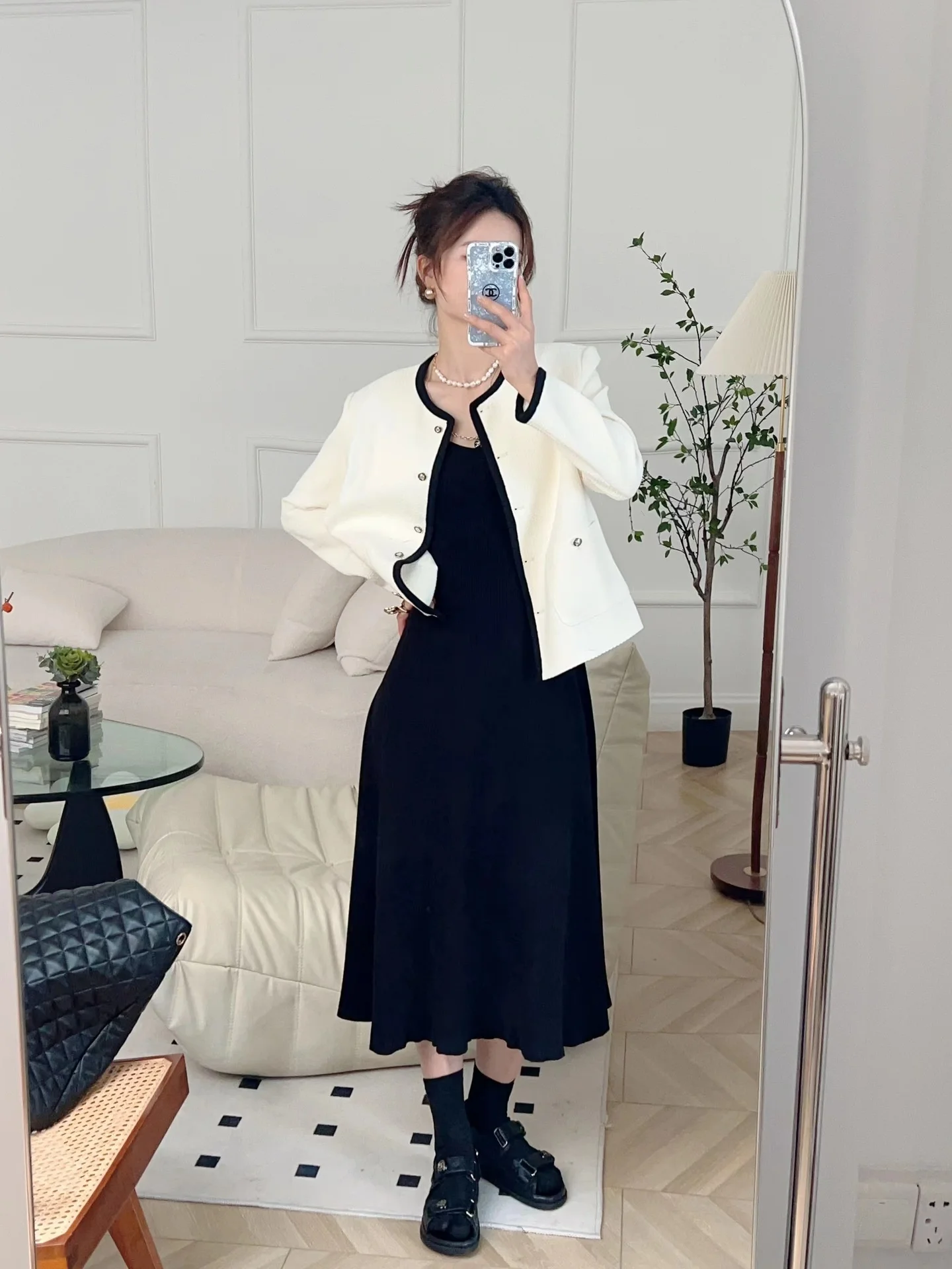 

Женское короткое пальто в полоску, маленькое пальто контрастной расцветки в западном стиле с круглым вырезом, весна 2023, Z2568