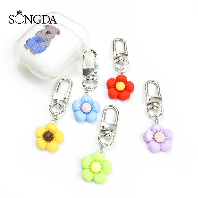 

Fashion Stereo Sunflower Resin Charms Keyrings Cute Flowers Multicolor Cartoon Pendant Keychain Earphone Case Accessories Gifts