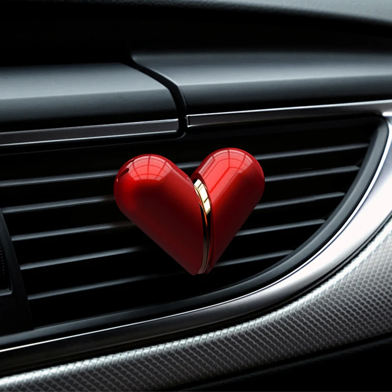 

2 in 1 Loving Heart Fragrance Car Air Freshener Auto Perfume With 2 Pcs Replace Aromatherapy Car Decoration Smell Car Styling