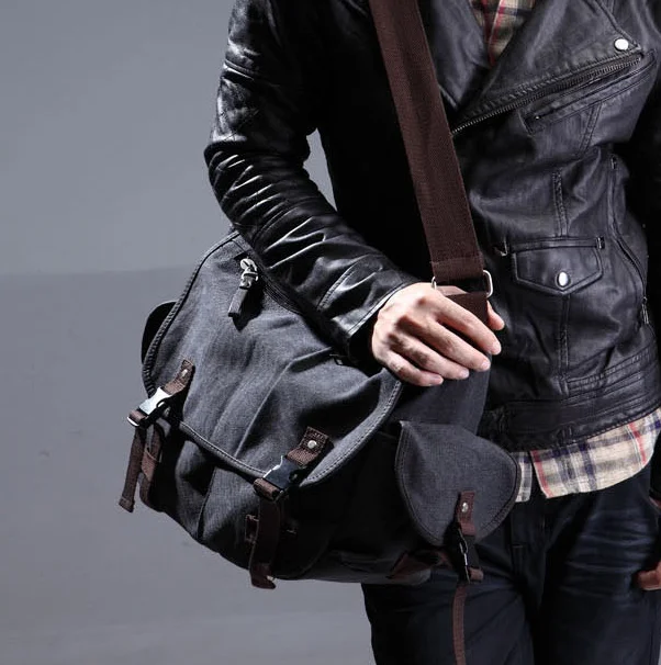Canvas Bag Men Bag Sling Bag Messenger Bag Shoulder Messenger Bag Mens Cross Body Bag 2021 New Leisure Bag Student Bag Casual
