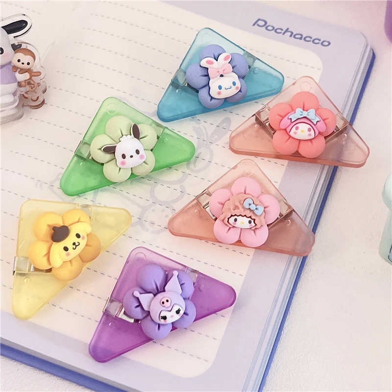 

Цветочная кукла треугольный зажим Cinnamoroll прозрачный зажим для книги My Melody учебник угловой зажим мультфильм Kuromi фото декоративный зажим