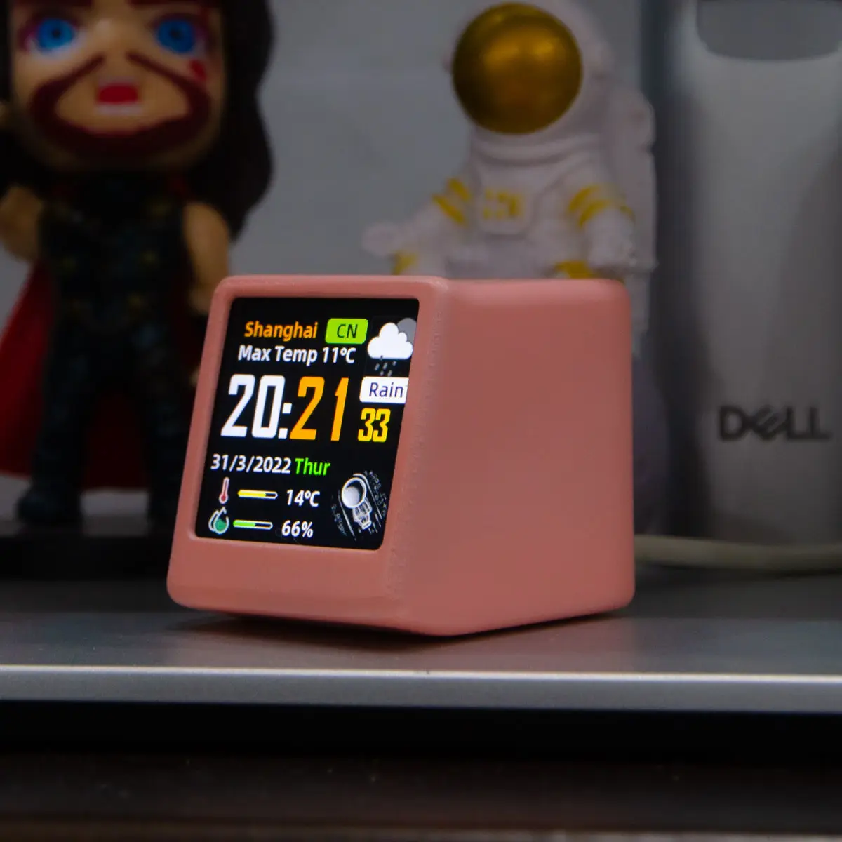 

Desktop Wifi Digital Clock Weather Station Cute Mini Digital Timer International Temperature and Humidity Table Home Decoration