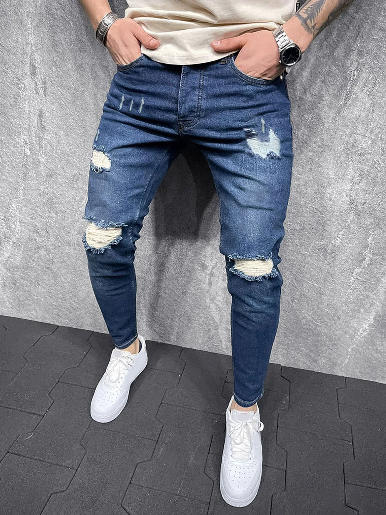 

Men Ripped Washed Skinny Jeans