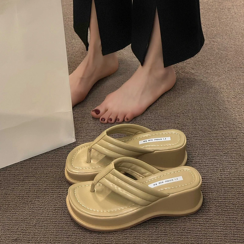 

Flip-flops Female Summer Wear 2023 New Muffin Platform Platform Wedged Toe Clip Square Toe Sandals French Flip-flops Heels Women