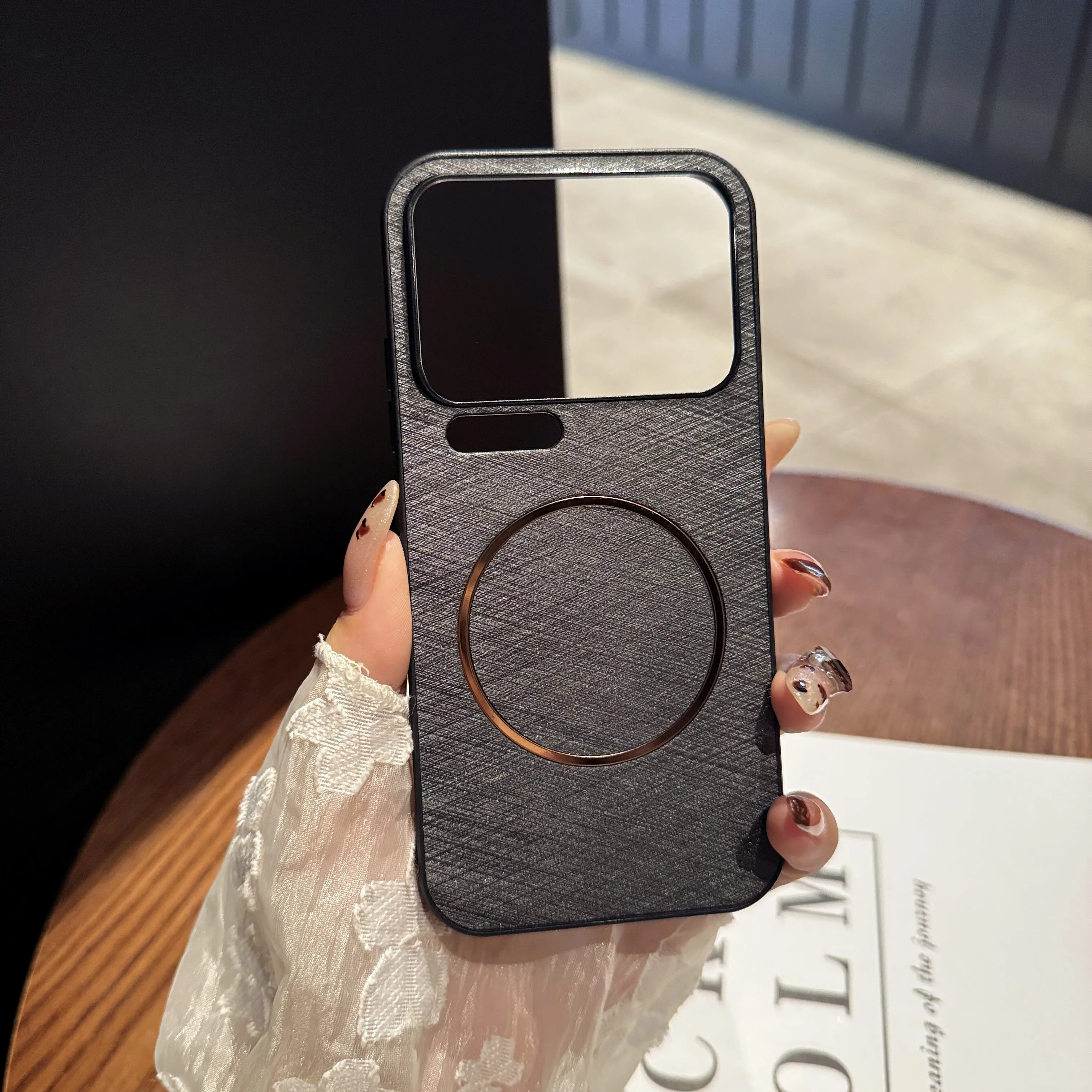 Фото Чехол для Xiaomi MI 17 Pro, роскошный чехол с золотой текстурой, матовый магнитный чехол для Xiaomi 17 pro 5G, противоударный бампер Fudan №4