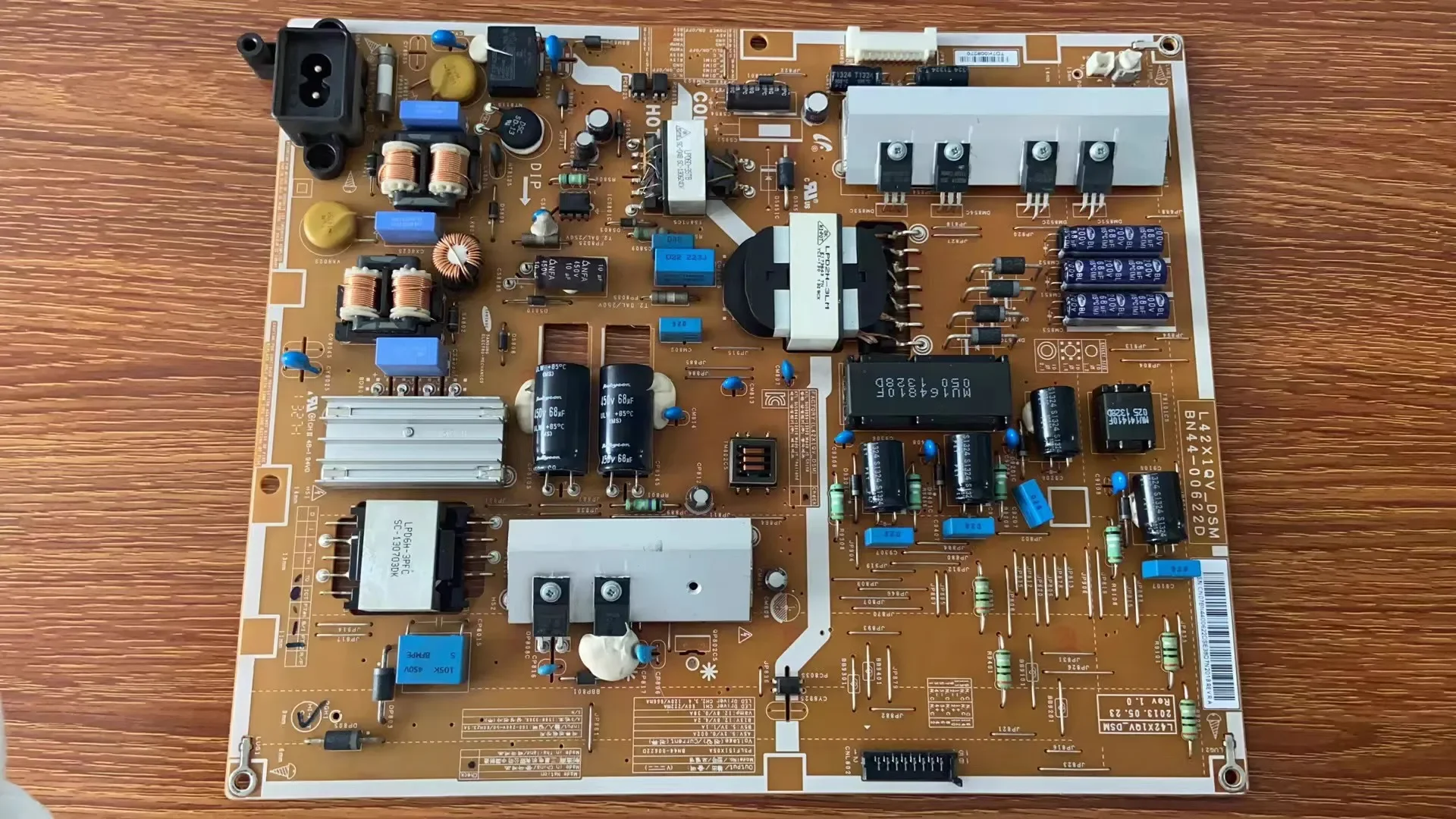 UA40F6400AJ/6100AJ 6420AJ фотография