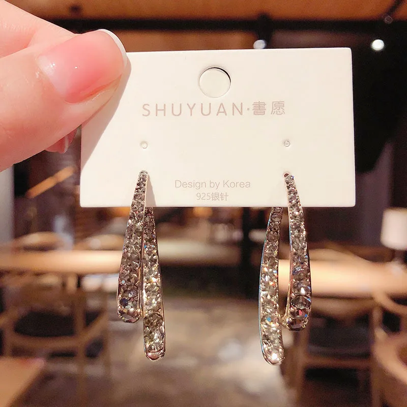 Серьги в форме капли из серебра 925 пробы с кристаллами