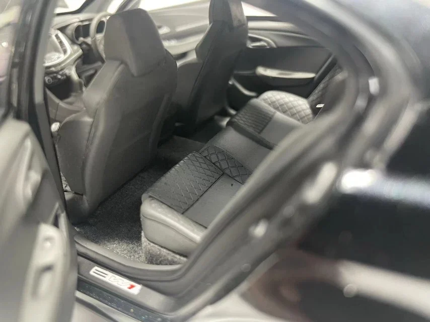 Фото Biante 1:18 Holden HSV GTSR W1 Simulation Limited Edition, все открытые металлические статические модели автомобиля из сплава, игрушка в подарок №4