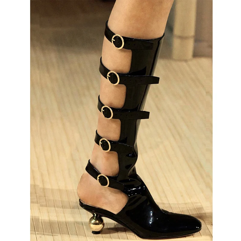 Пикантные летние ботинки на высоком каблуке с квадратным носком и ремешком