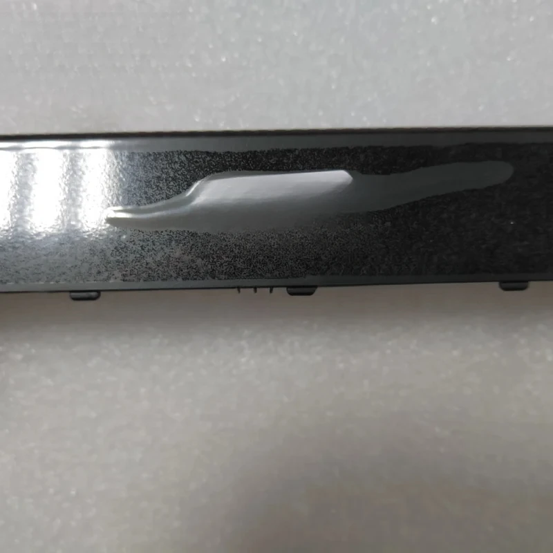 Фото Новинка для DELL Alienware 17 R4 R5 9CFWG: задняя крышка с отверстием для отвода тепла. №2
