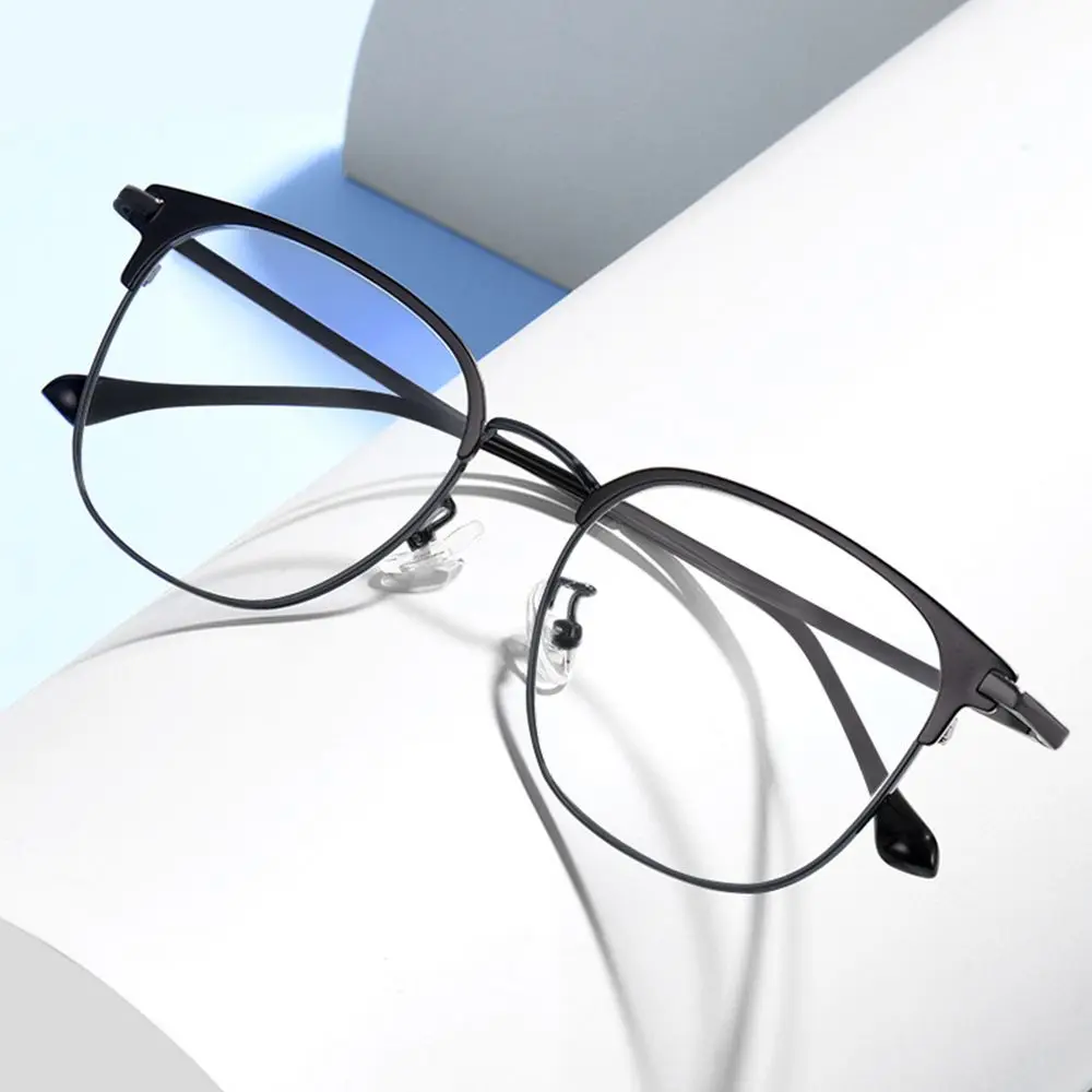 

1 Pair Fashion Anti-Blue Light Glasses Women Men Vintage Square Frame Eye Protection Ultra Light Frame Eyeglasses 2022 new