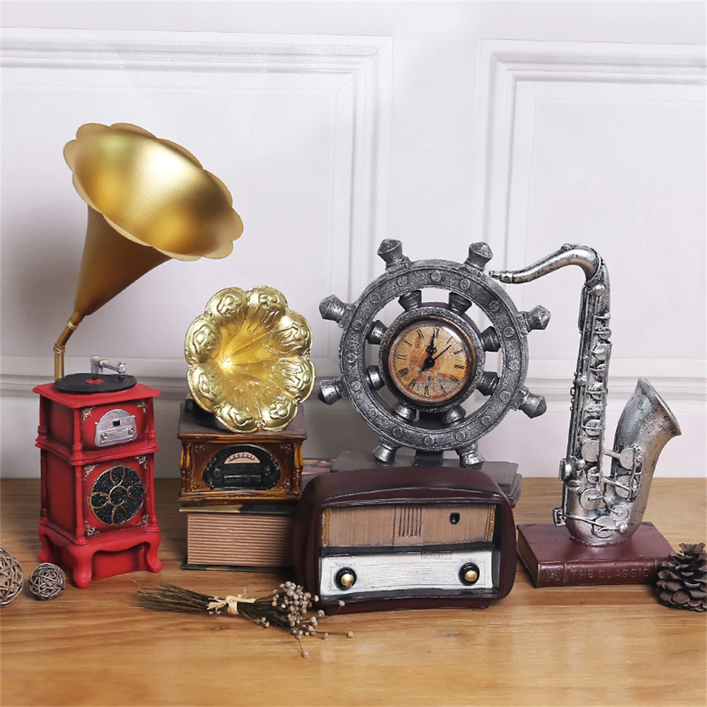 

New Oldschool Love Statue Resin Sculpture Figurine Office Home Decoration Ornaments Desktop Decor Handmade Craft Modern Art