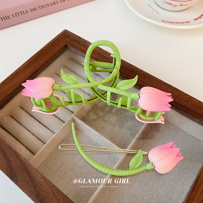 

2022 Trend Tulip Flower Hair Claws Designer Korean Geometric Hair Clamp Grab Hair Clips for Women Girls Hairpin Hair Accessories