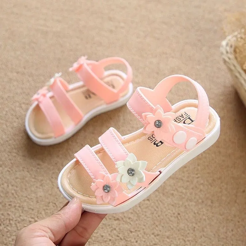 

2022 New Girls Sandals Baotou Beach Shoes 2-6 Years Old Children Non-slip Soft Bottom Children's Sandals Non-slip Summer Sandals