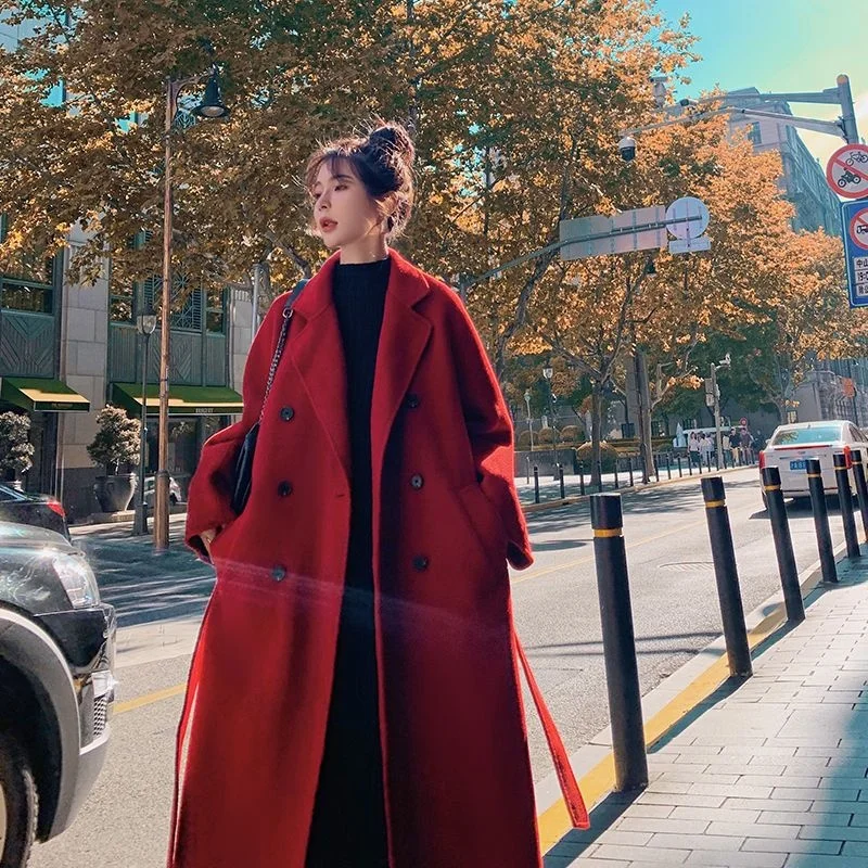 

2023 Autumn Winter New Women's High End Mid Length Polo Collar Double Breasted Adding Cotton Loose Bright Red Woolen Coat