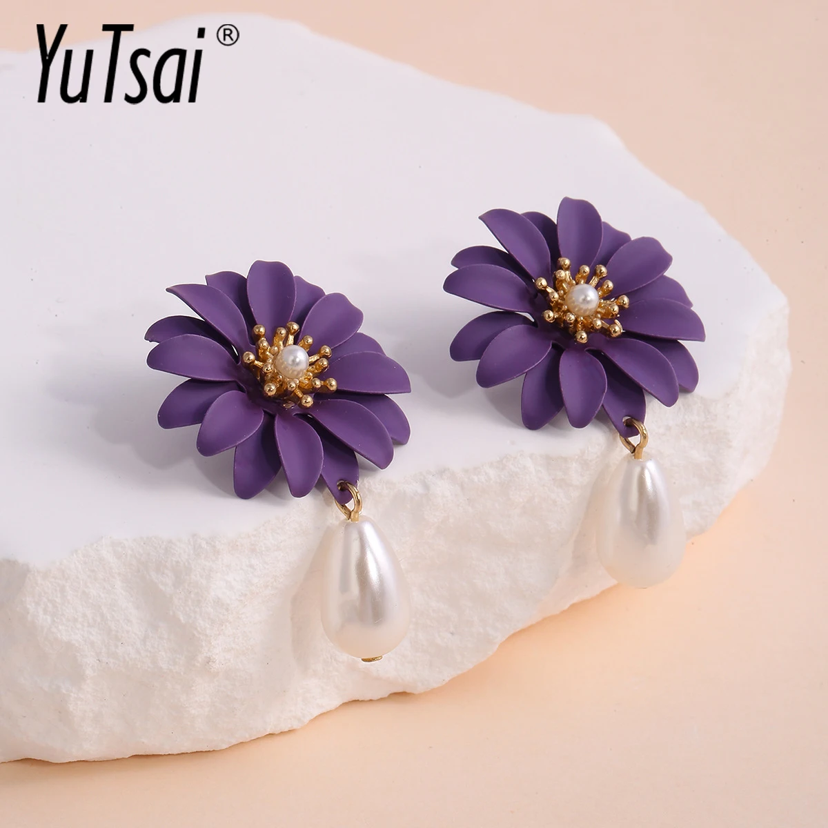 

YUTSAI Korean Purple Daisy Flower Drop Earrings Creative Design Imitation Pearl Pendant Earring for Women Jewelry Gifts YT1159