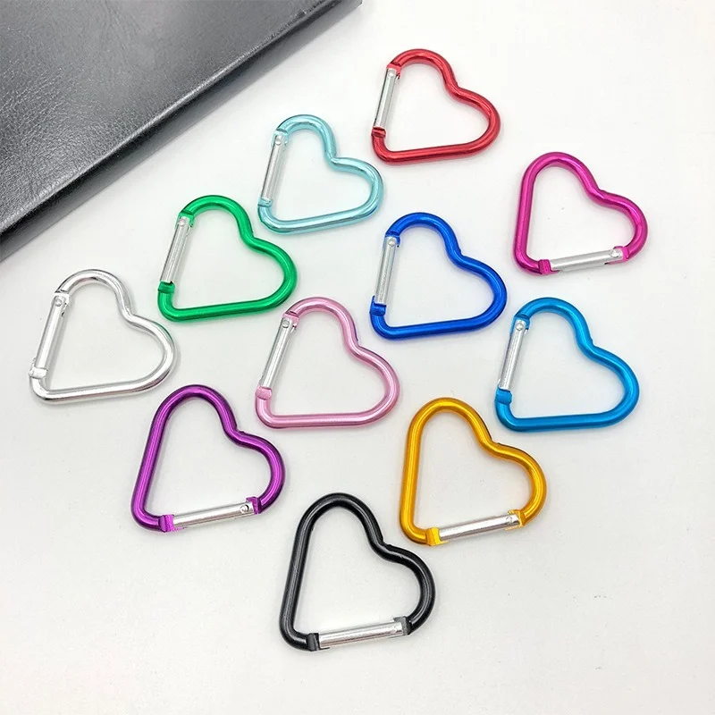

Mini 5Pcs Heart Shape Carabiner Outdoor Mountaineering Hiking Hanging Buckle Camp Mountaineering Hook Outdoor Carabiner