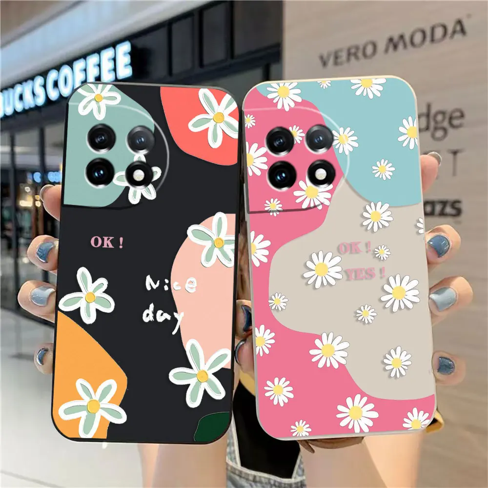 

Phone Case For Oneplus 11 10 9 9R 9RT 8 8T 7 7T ACE 2 2V NORD CE 2 Lite Pro Case Cover Funda Cqoue Shell Capa Fresh Small Floral