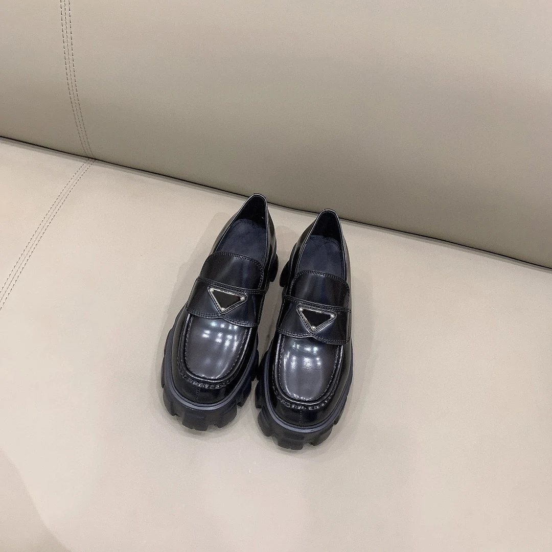 

Black high-increasing loafers slip-up British college style small leather shoes triangle standard platform loafers platform shoe