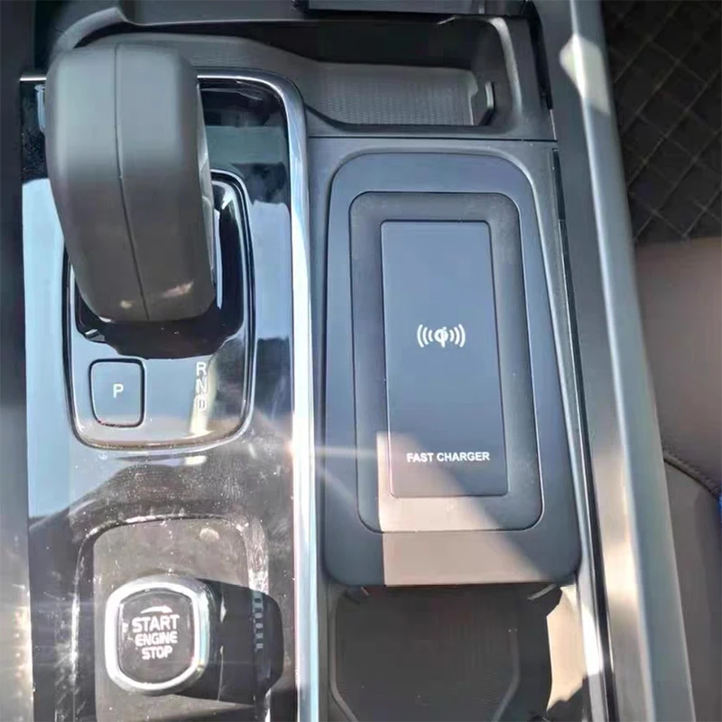 

Беспроводное зарядное устройство для Volvo XC90 S90 V90 XC60 S60 V60 C60