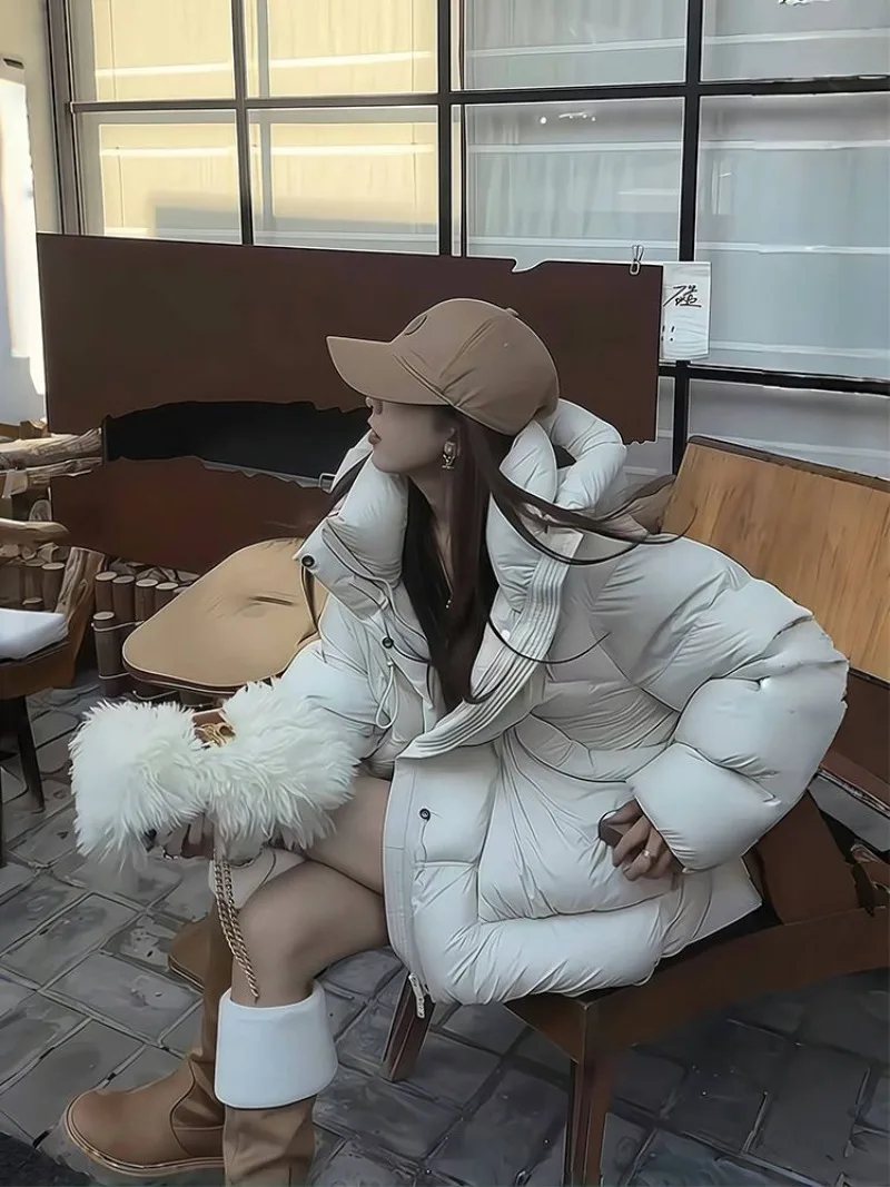 Женская зимняя куртка с капюшоном Shpmishal