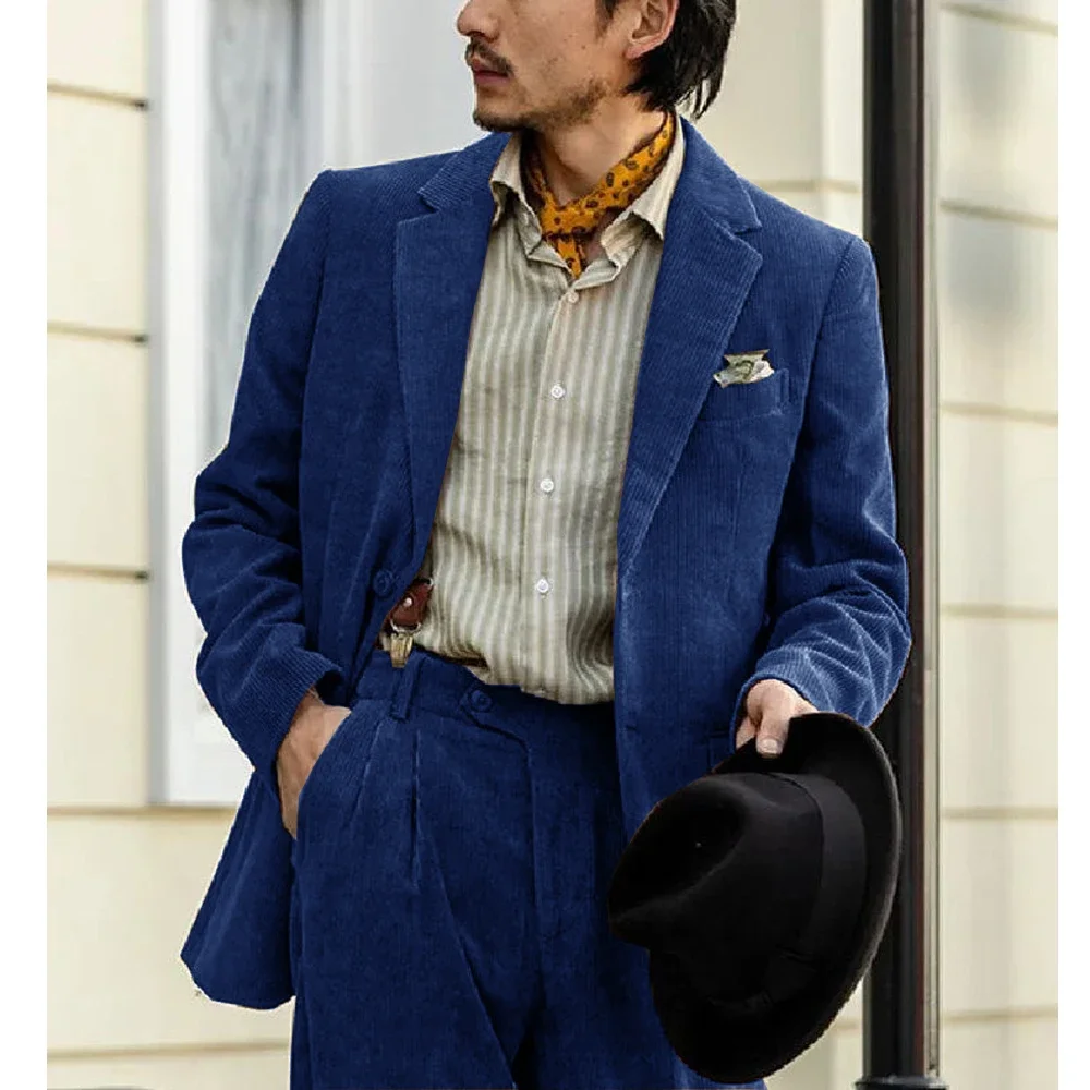 Роскошный мужской костюм новый вельветовый из двух предметов для вечеринки