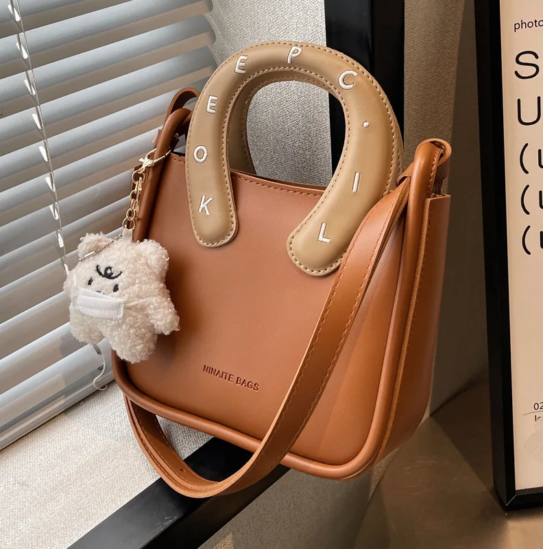 

Popular Bags 2023 New Autumn and Winter Versatile Fashion Shoulder Handbag Purses and Handbags Crossbody Bags for Women