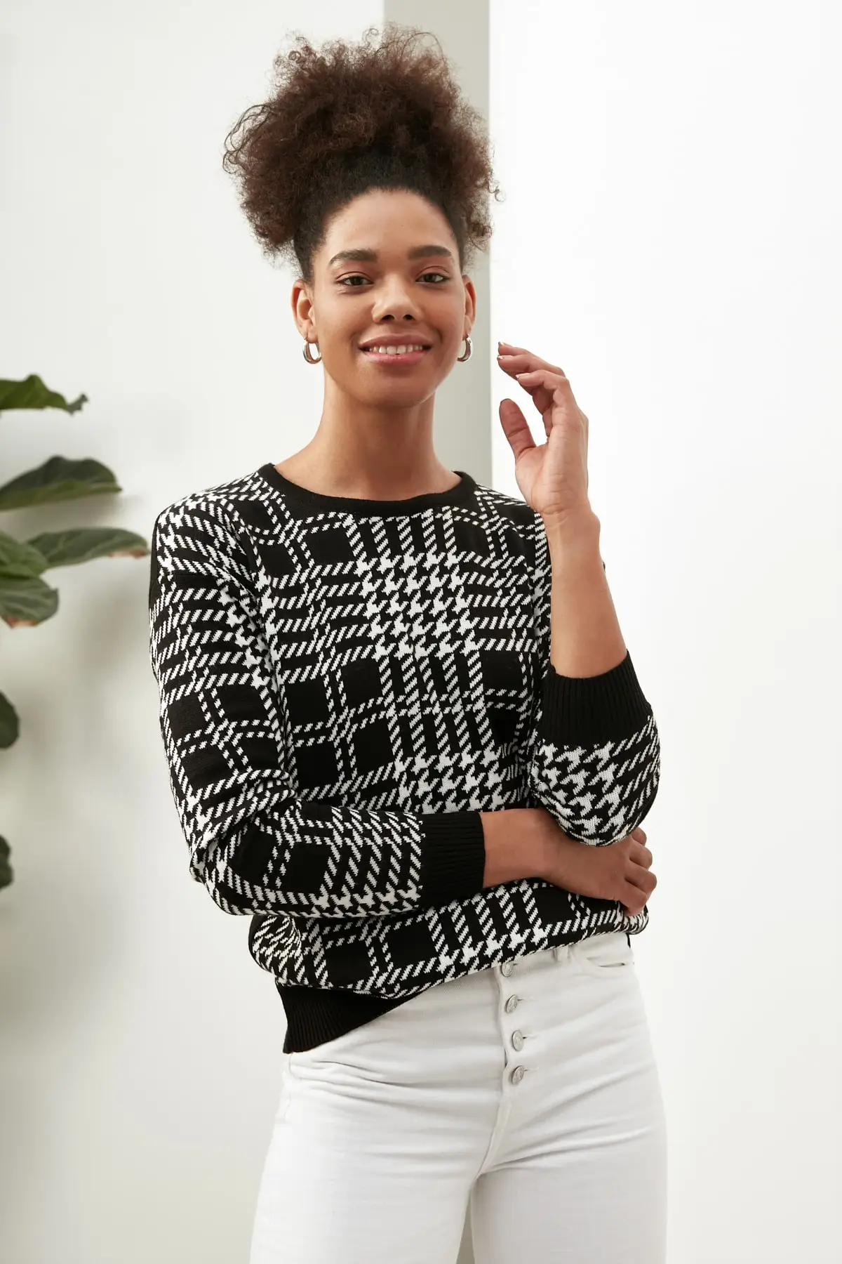 

Trendyol Plaid Knitwear Sweater TWOAW22KZ2807