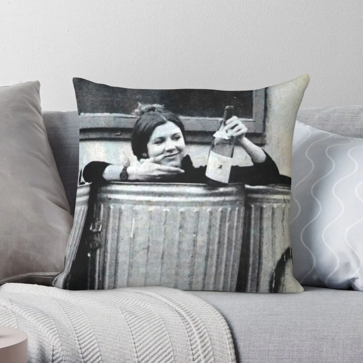 

Carrie Fisher In A Trash Can Square Pillowcase Polyester Linen Velvet Printed Zip Decor Room Cushion Cover