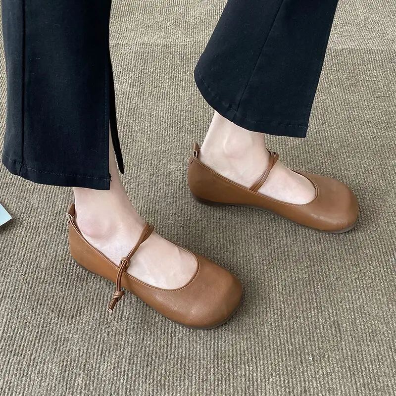 

LLUUMIU Women Flats Shoes Retro Round-toe Mary Jane Shoes Gentle Flat-bottomed Big-toed Single Shoes Spring And Autumn Flats