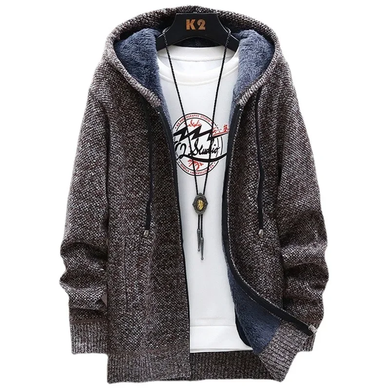 Мужской осенне-зимний свитер