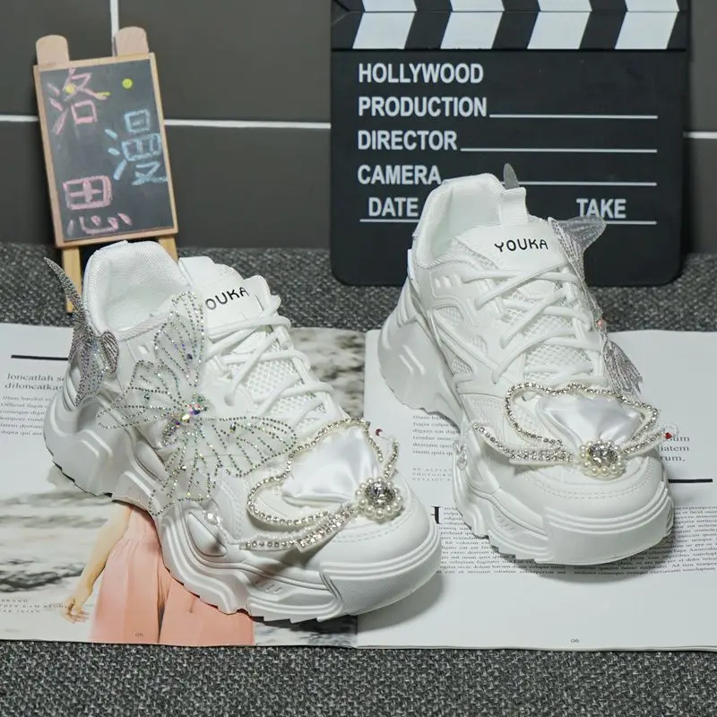 

Повседневная Спортивная обувь heavy industry Стразы бабочки на толстой подошве Удобные для прогулок туфли для банкетов 35-40