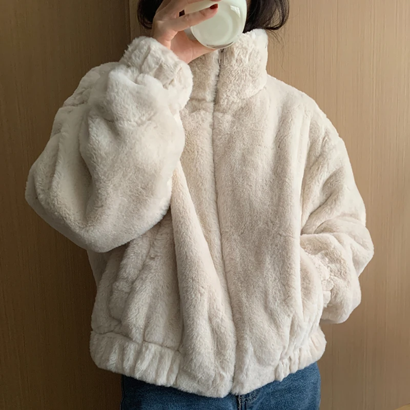 Clothland Women Chic Fur Coat Zipper Stand Collar Long Sleeve Jacket White Gery Casual Thick Winter Coats CA416