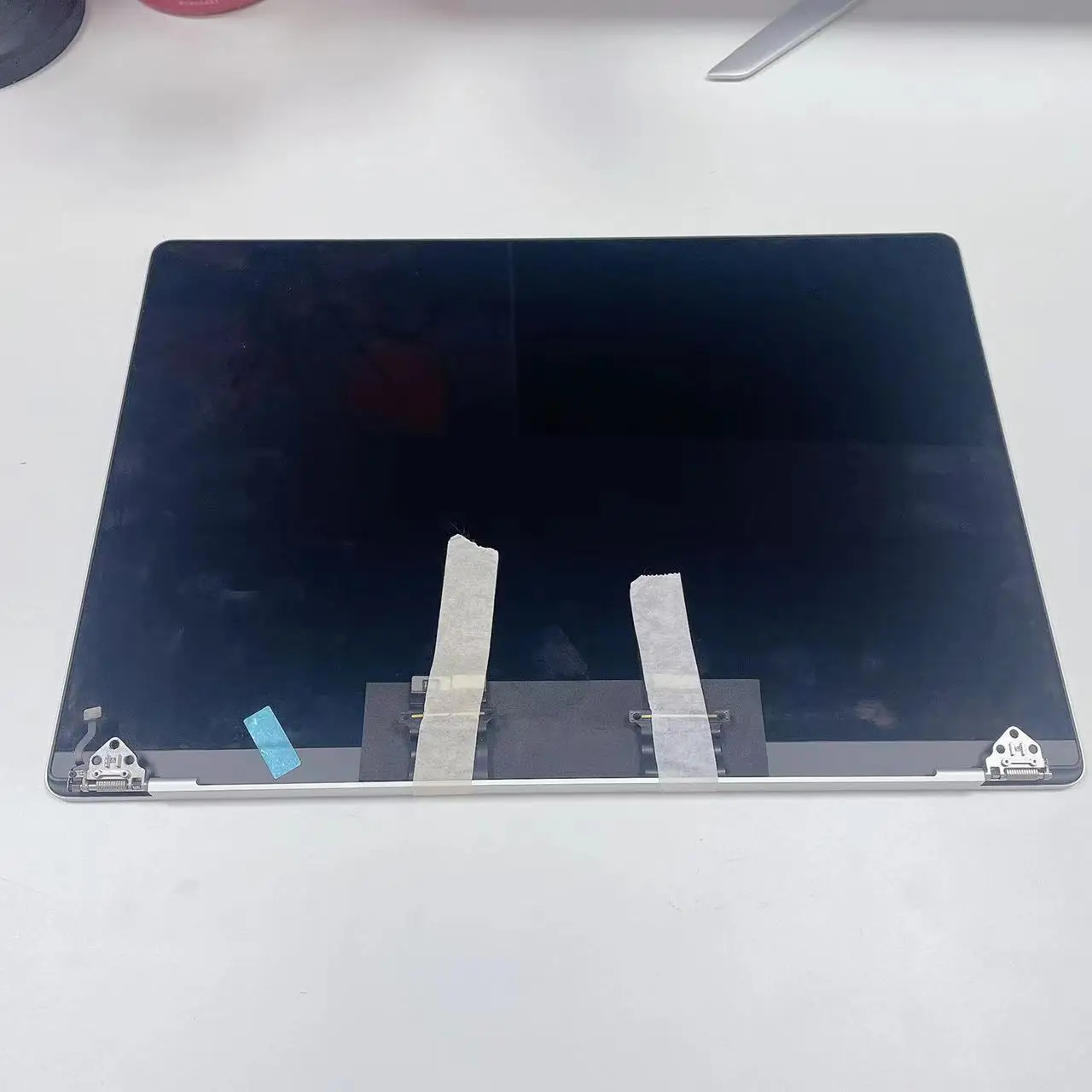 

A2485 LCD screen assembly