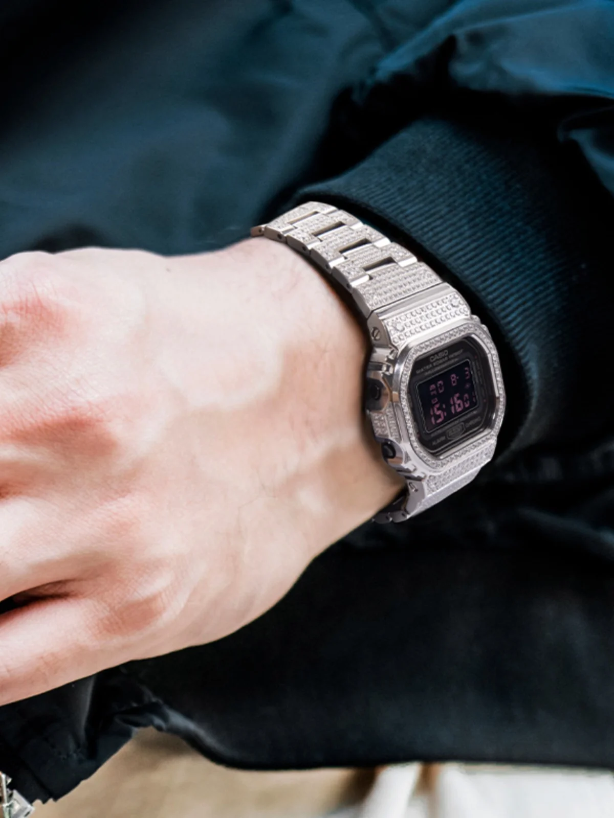 Фото Корпус из нержавеющей стали с бриллиантами + набор ремешков для Casio G-SHOCK DW-5600/DW5600/GWM5610/GWB 5600 |   Модный металлический ободок и модернизация ремешка №5