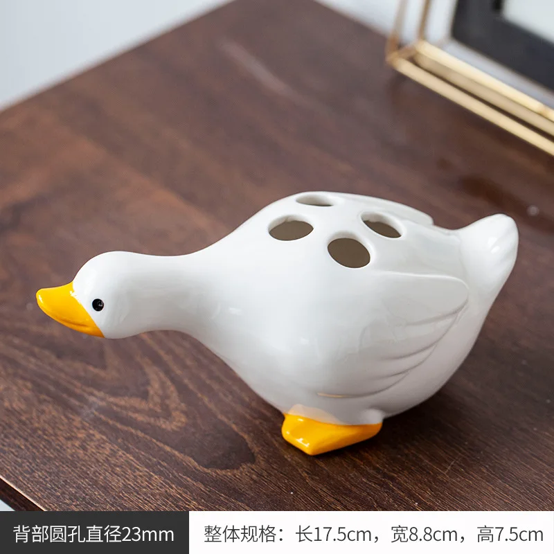 

Детский керамический держатель для зубных щеток утка