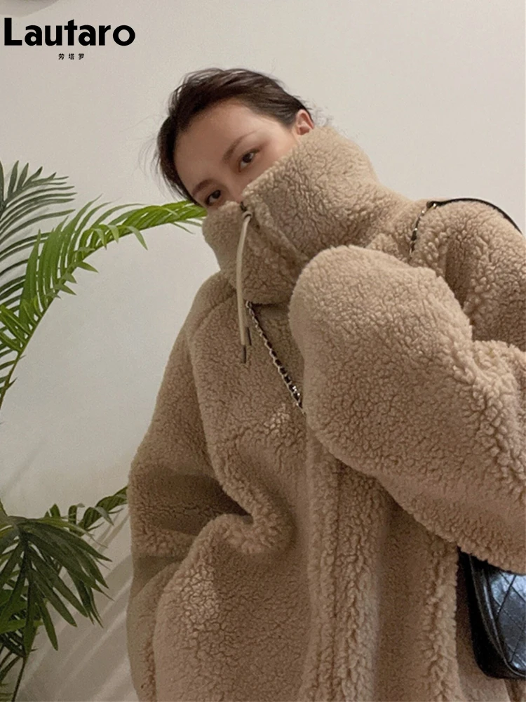 

Lautaro Зима Оверсайз Прохладный Повседневный Толстый Теплый Мягкий Пушистый шуба искусственный мех Женщины с Raglan Длинный Рукав с молнией Рос...