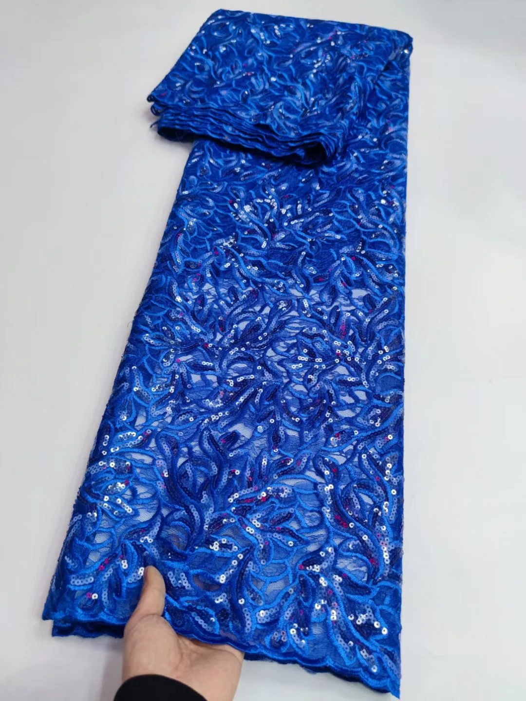 

Королевский синий африканский кружевной материал с блестками 2023 Высококачественная французская сетчатая кружевная ткань нигерийская кру...