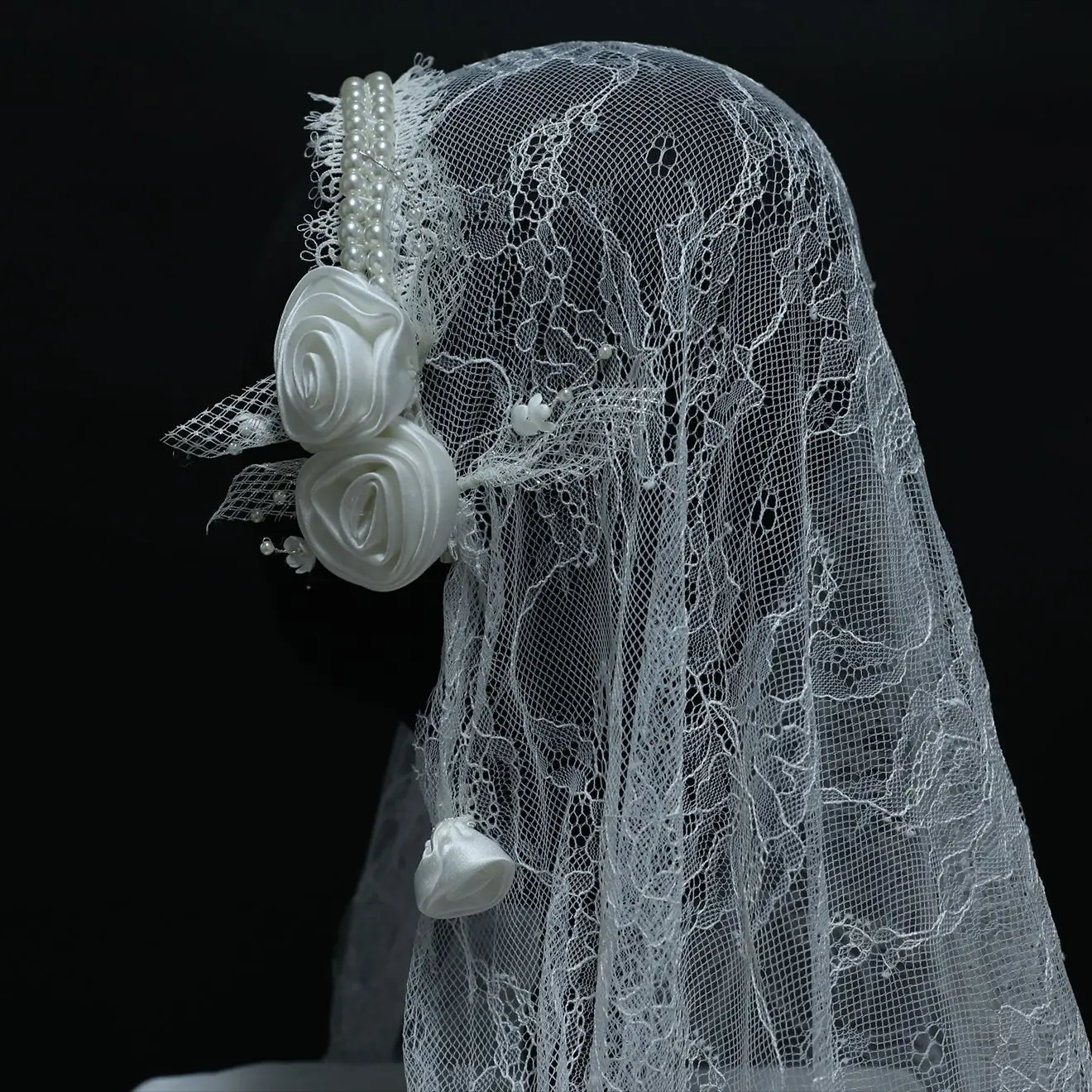 

Новое высококачественное свадебное платье с искусственным жемчугом для невесты, сетчатый красный реквизит для фото, свадебное платье