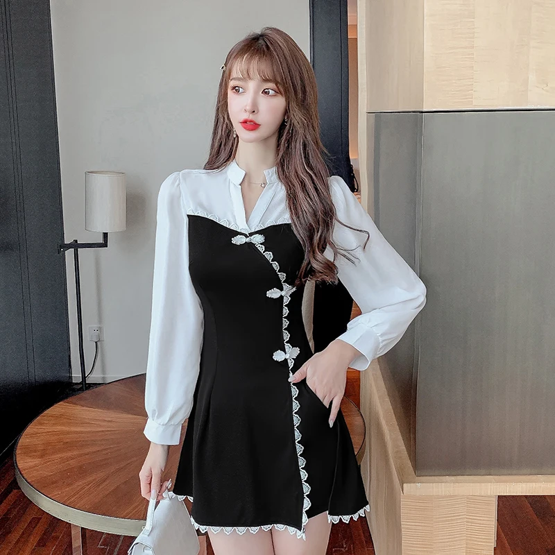 

Fashion Outfits Real photo new spring 2022 improved cheongsam dress + shorts two-piece suit white and black stitching 2pcs set