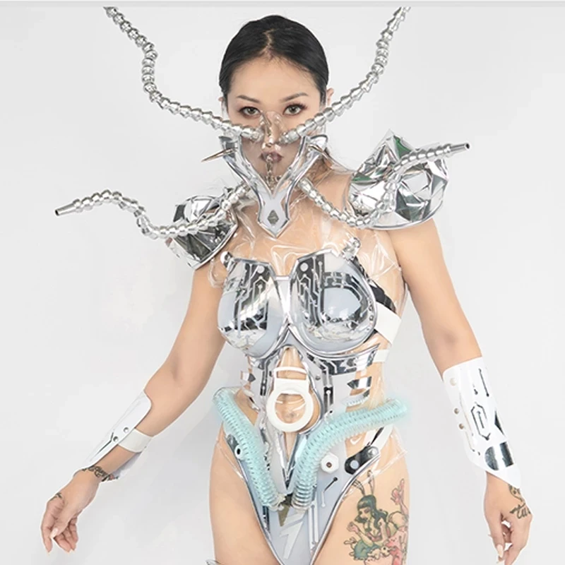 

Женский танцевальный костюм «Future Show Club»