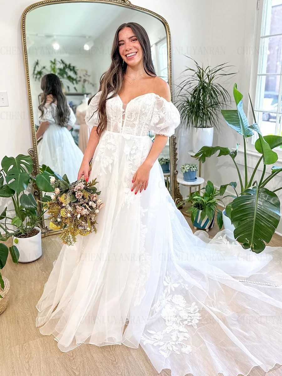 

Ivory V-Neck Wedding Dresses A-Line Applique Long Bride Dress Lace Up Elegant Sweep Train Dresses For Women 2023 Robe De Mariee