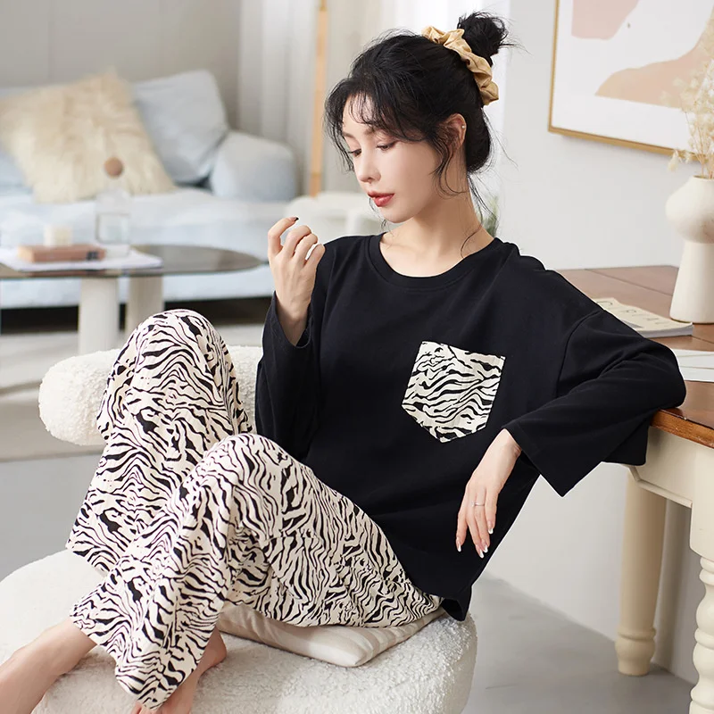 Fashion Homewear Cartoon Pajamas Set Women Sweet Stripe Print Full-Sleeve O-Neck New Pyjamas Clothes Big Size